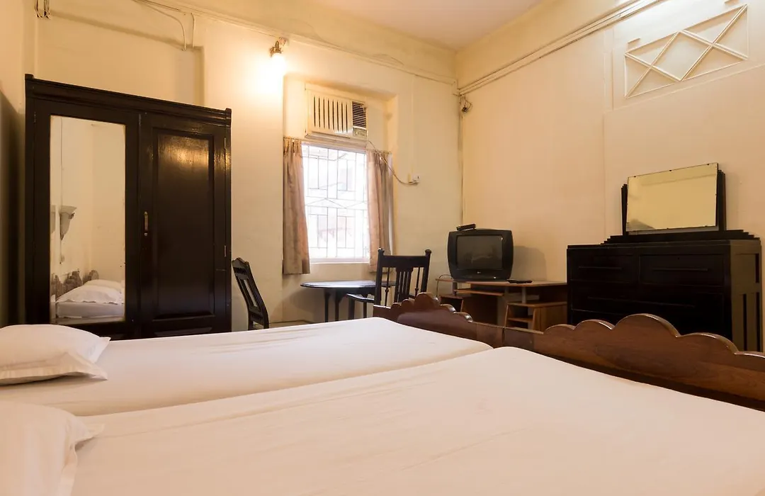 Bed And Breakfast At Colaba-1